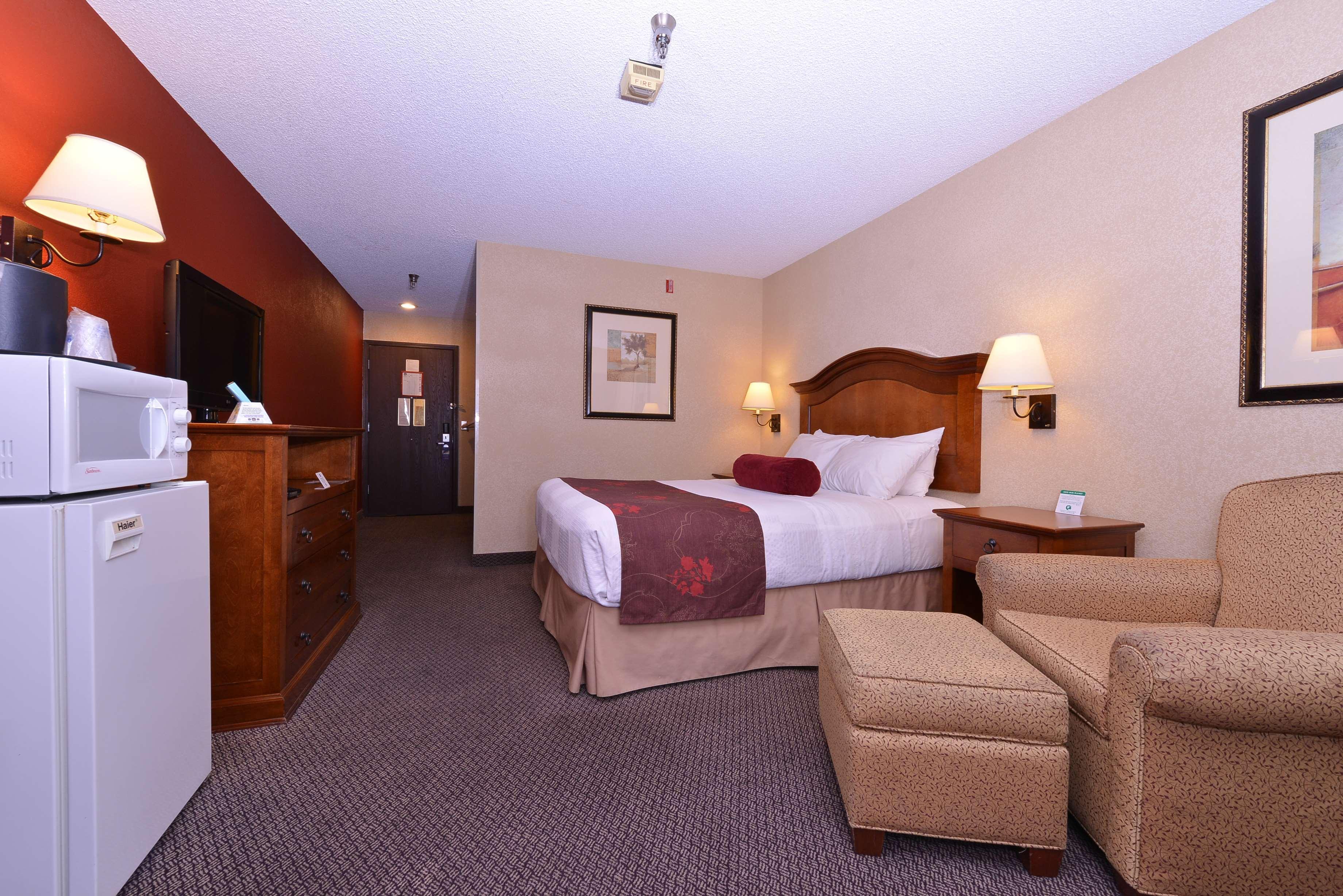 Best Western Plus Rama Inn Redmond Exteriér fotografie