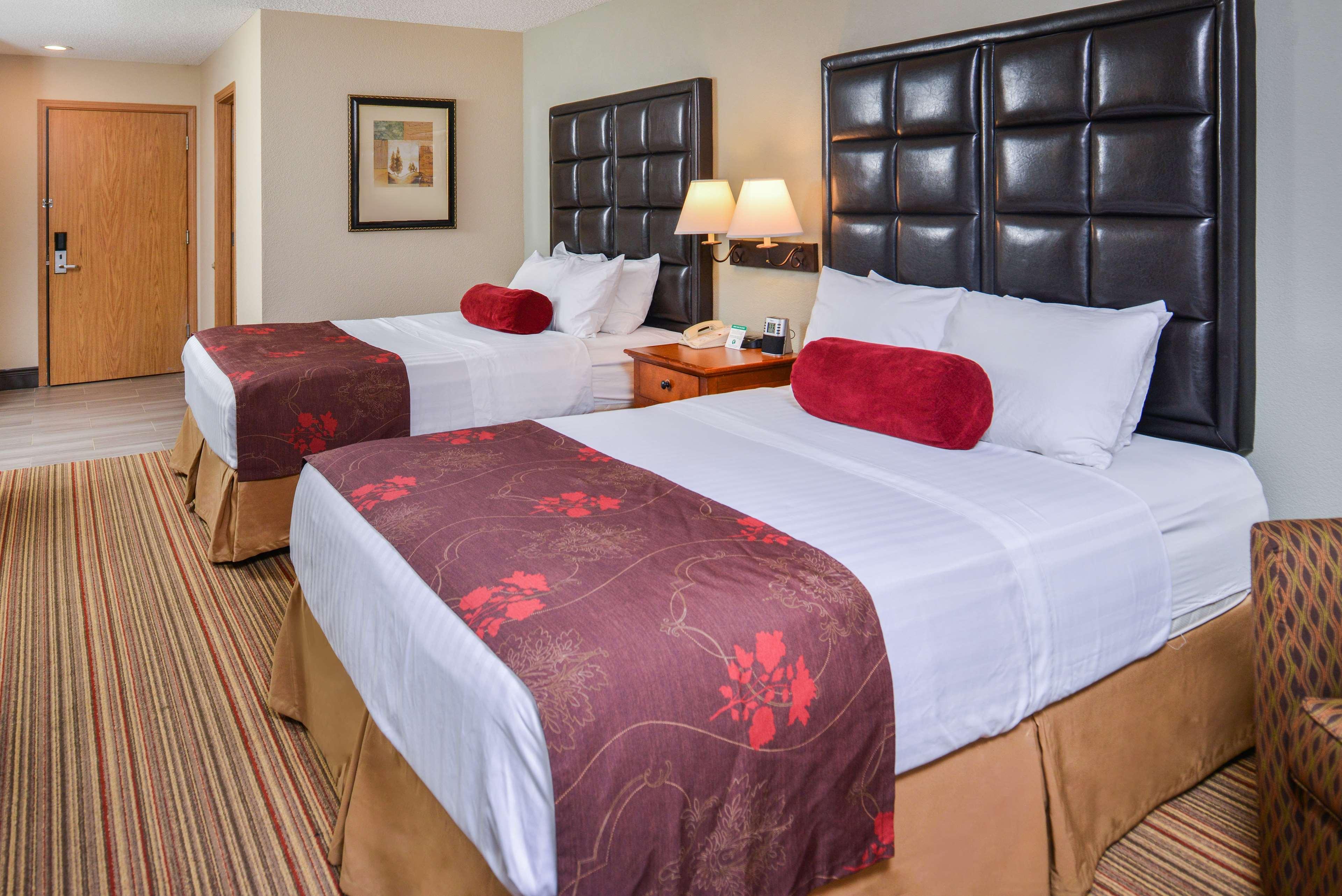 Best Western Plus Rama Inn Redmond Exteriér fotografie
