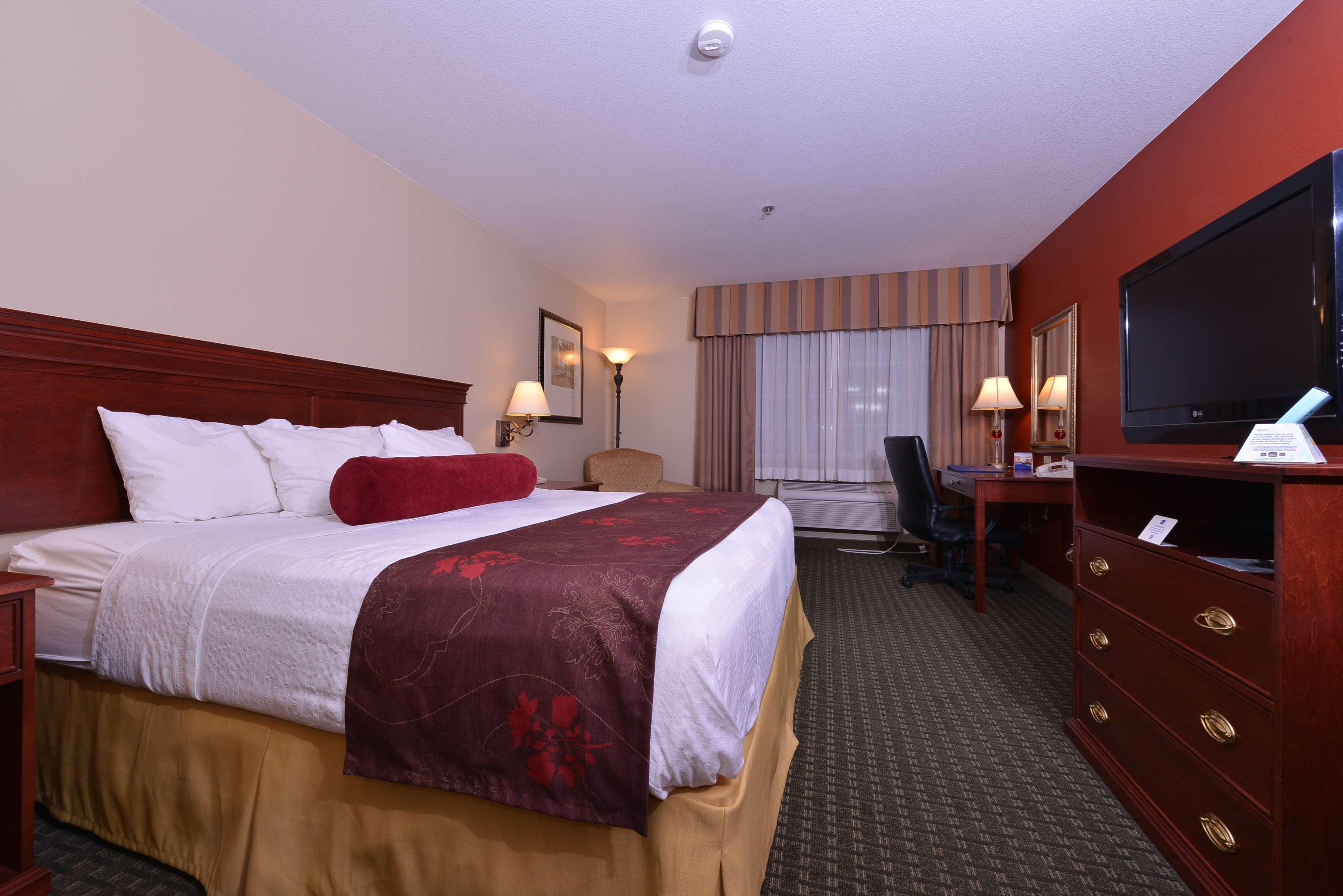 Best Western Plus Rama Inn Redmond Exteriér fotografie