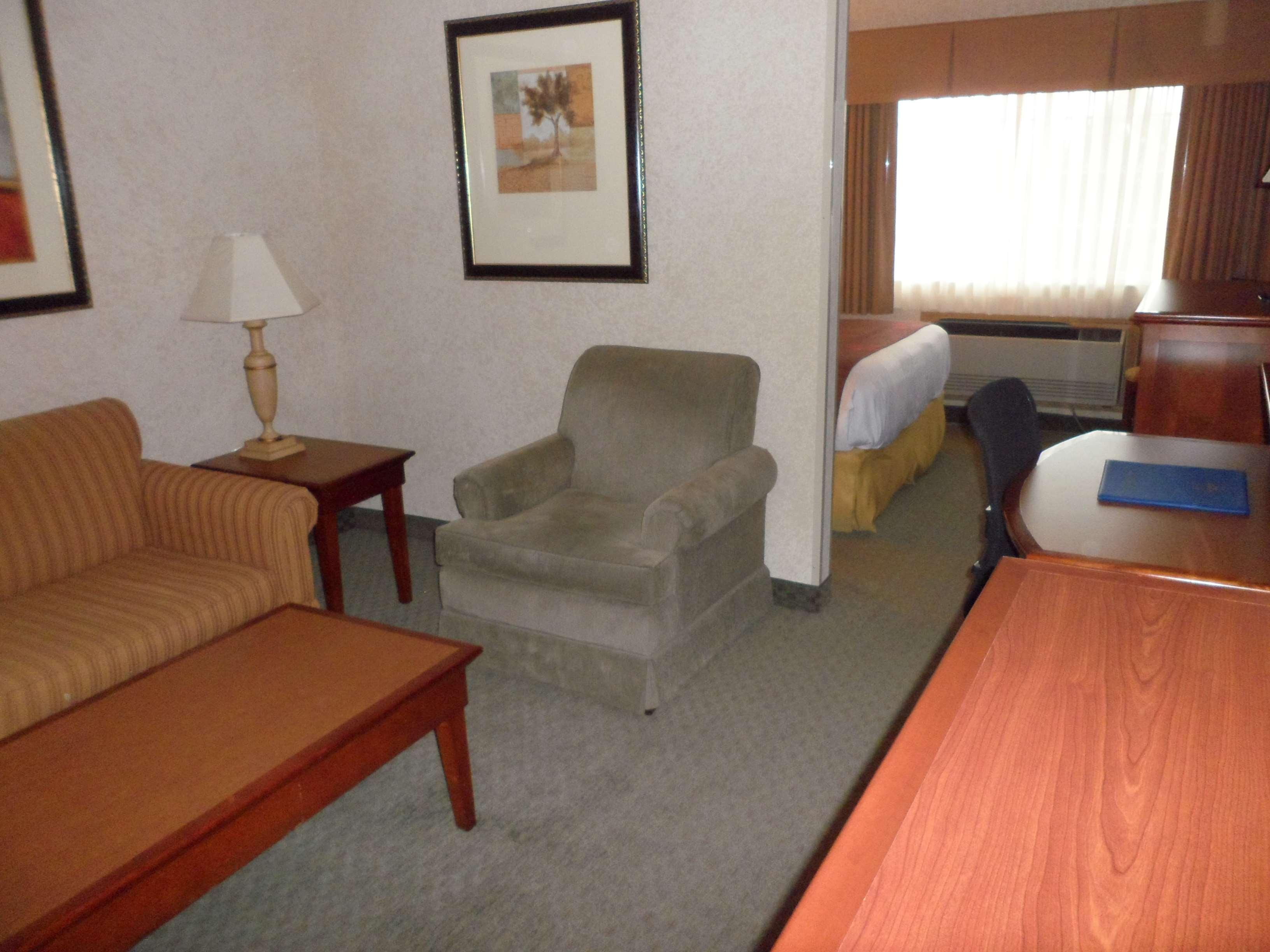 Best Western Plus Rama Inn Redmond Exteriér fotografie