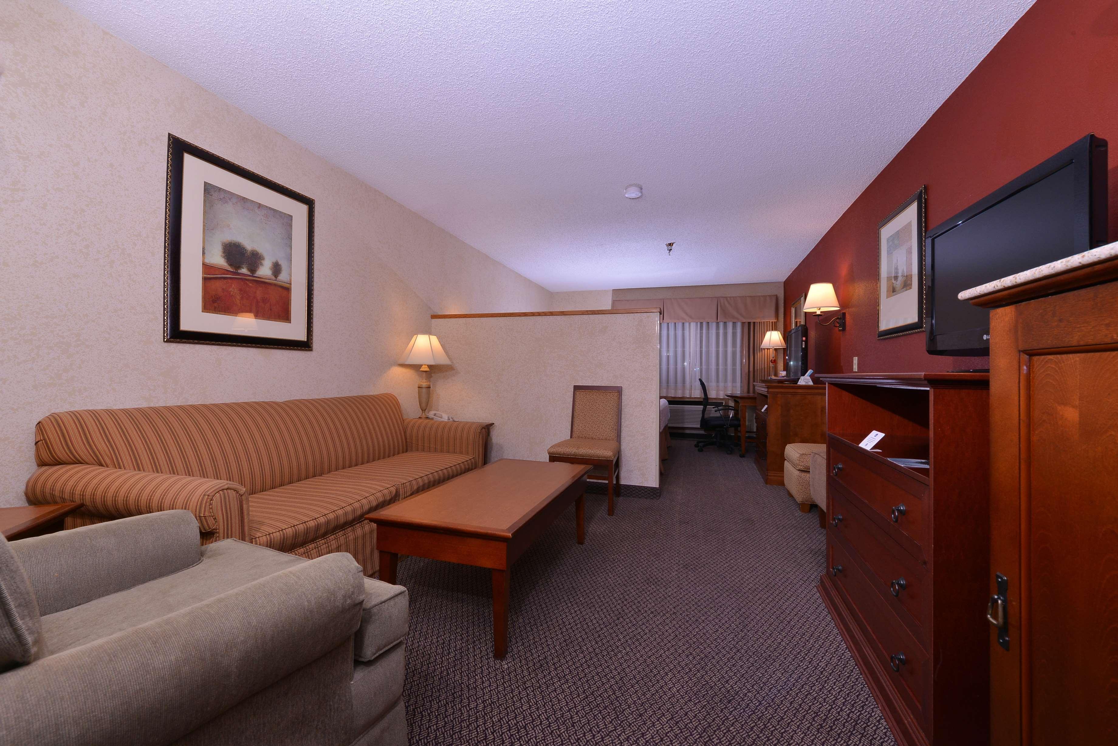 Best Western Plus Rama Inn Redmond Exteriér fotografie
