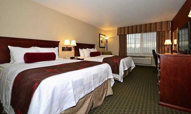 Best Western Plus Rama Inn Redmond Exteriér fotografie